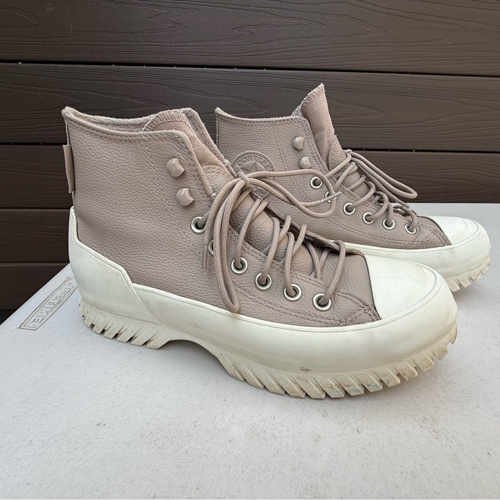 Converse High-Top Platform Sneaker in Taupe and Off-White WATERPROOF